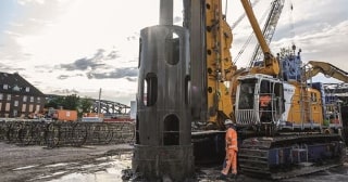 Бурение под сваи в Курчатове заказать - бурение свай под фундамент цена от 634 руб.